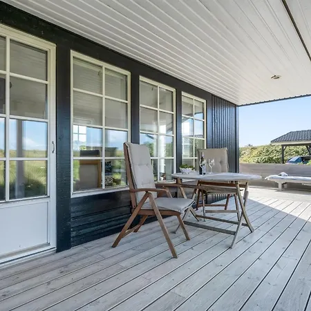 Aise - 75m From The Sea By Interhome Feriehus *